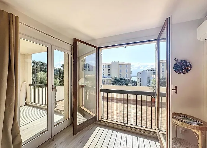 Apartman Armonia - En Centre-ville Calvi